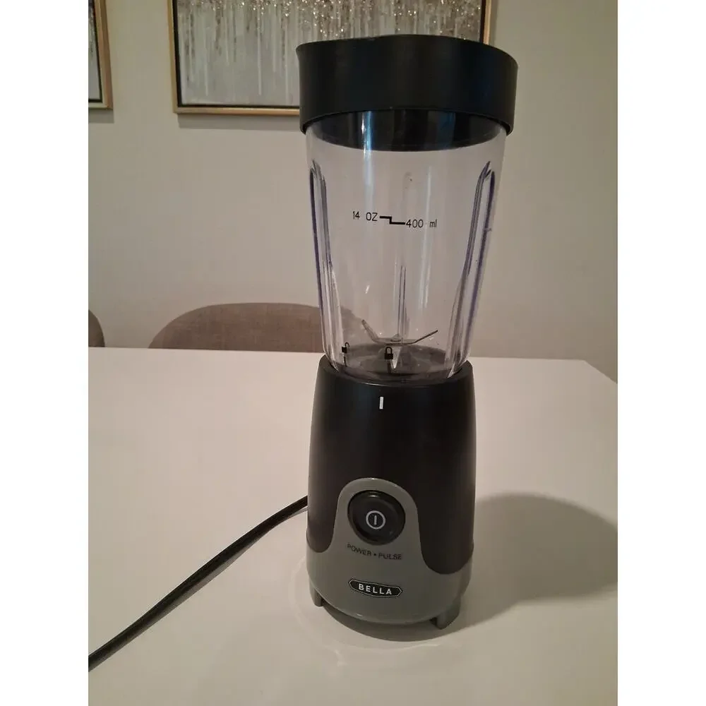 Bella Personal Blender 42871B1 Single Serve Smoothie Maker Black 240W Tested